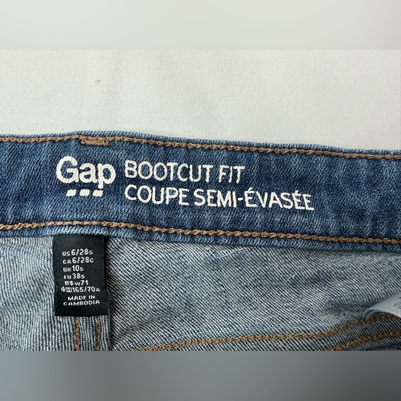 GAP Blue Bootleg Fit Jeans Classic Design Size 8/28 - Picture 3 of 8